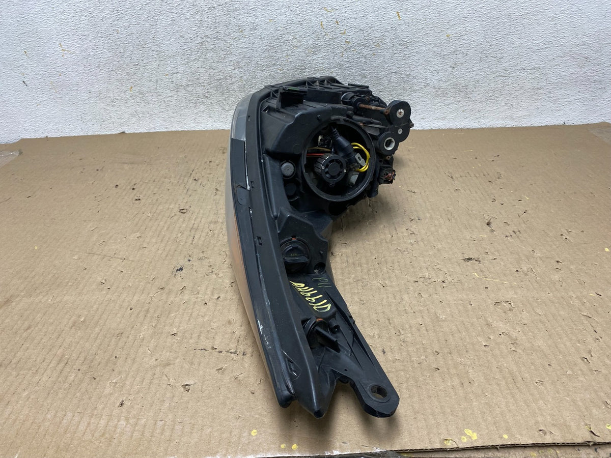 2011 2012 2013 Hyundai Elantra Right Passenger Headlight AH6610 DW8