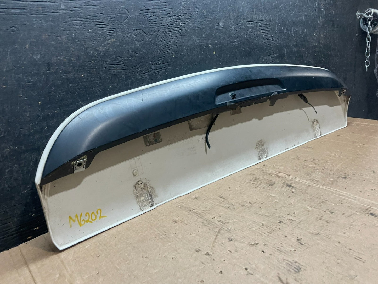 2006 - 2009 Land Range Rover Sport Rear Trunk Light Lift Gate Spoiler Z5978 DG7