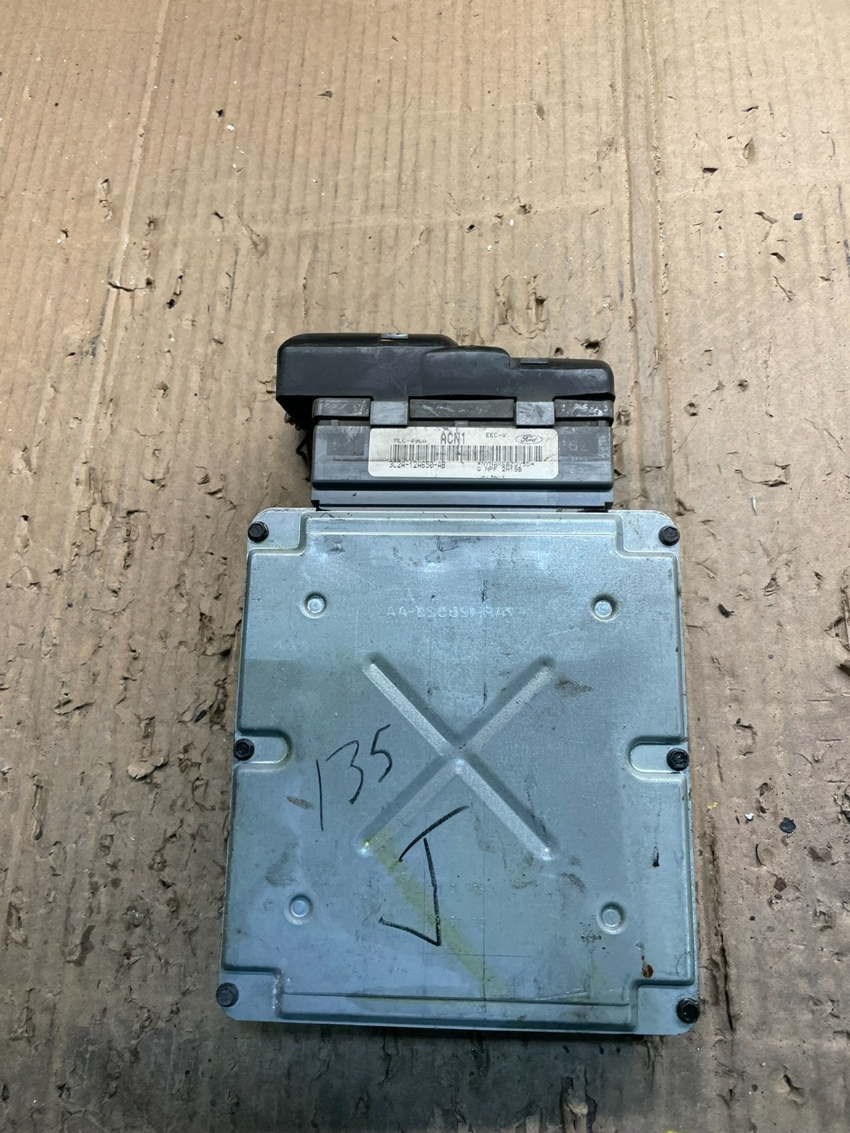 2002 Ford Van E150 E250 5.4L Engine Control Module 3C2A-12A650-AB x4609 DG0