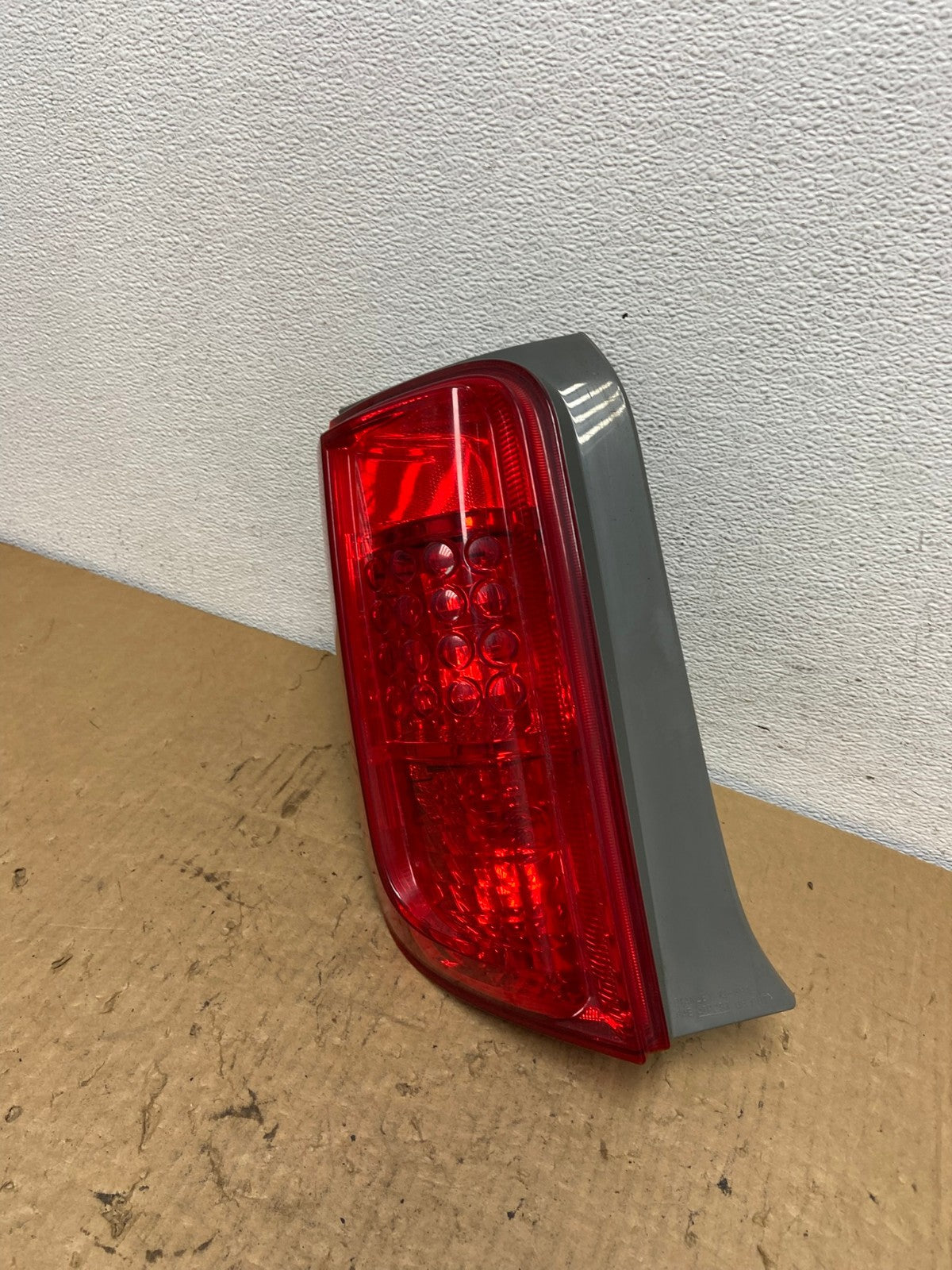 2008 2009 2010 Scion XB Left Driver LH Side Tail Light AC8200 LK0
