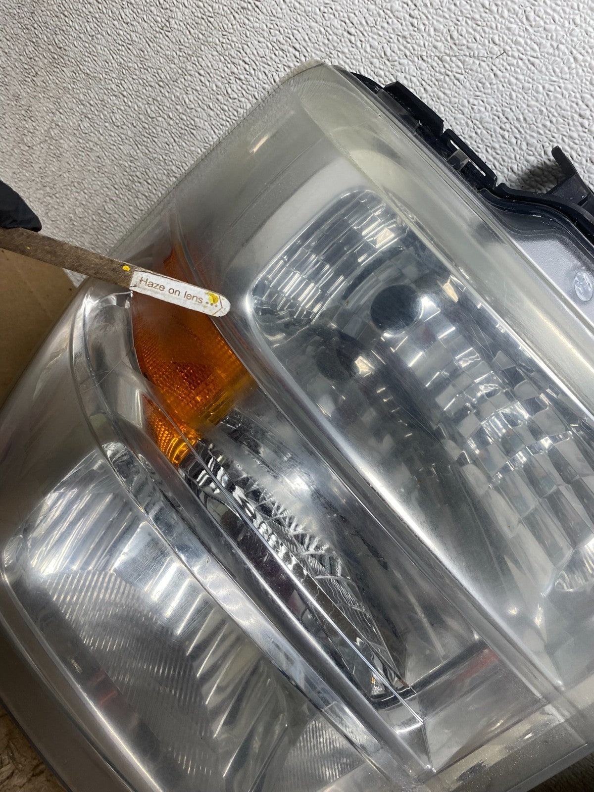 2008-2014 Ford Econoline E150 E250 E350 Left+Right Headlights Q8195 DW7