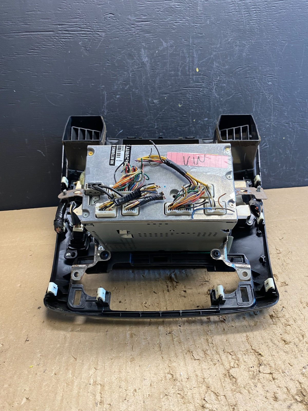 2008 to 2012 Nissan Armada Bose Radio CD Player A/C Climate Control OE ac4694 DG6