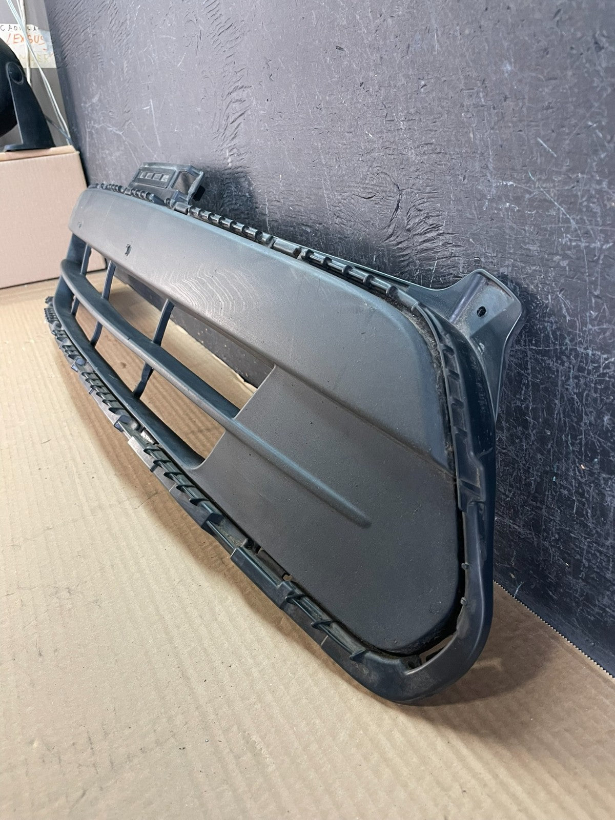 2016 2017 2018 Kia Sorento Front Lower Grill Grille AF3414 DW1