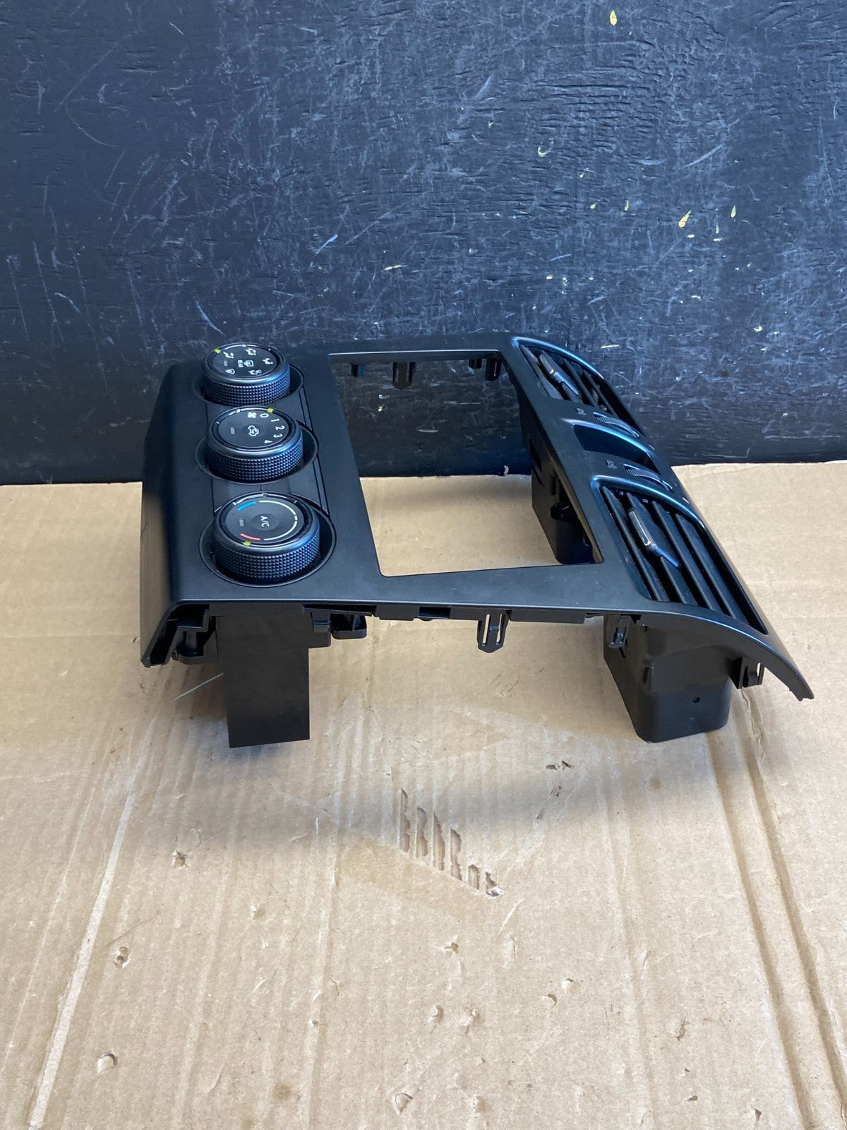 2012 to 2014 Subaru Impreza Control Climate Radio Panel Bezel Trim AD7090 DG2
