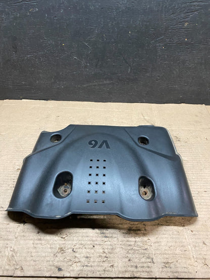 2008 - 2010 Hyundai Tucson Kia Sportage Engine Motor Cover G8185 R1