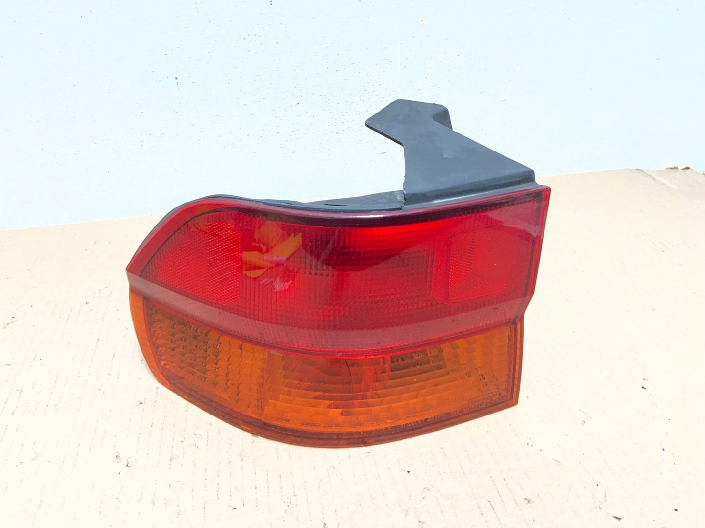 1999 2000 2001 Honda Odyssey Left Driver LH Side Tail Light AE7272 LK0