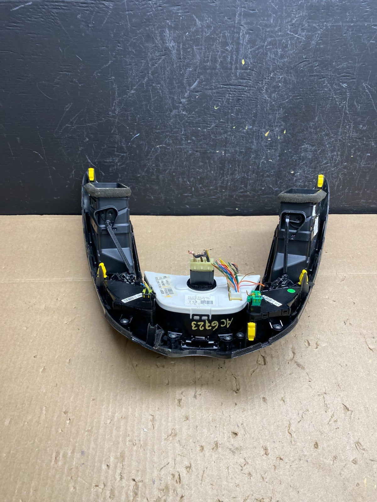 2012 - 2015 Kia Rio Veloster Climate Control Panel Trim Air Vents AC6723 DG5