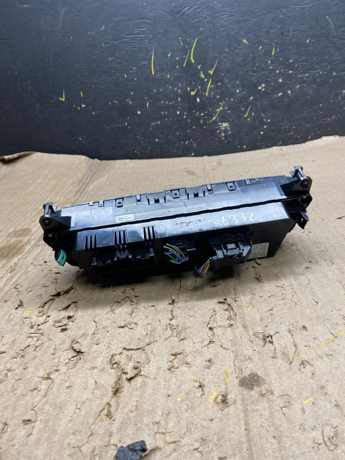 2020 to 2023 Ford  Explorer A/C Heater Climate Control Panel X6332 DG3