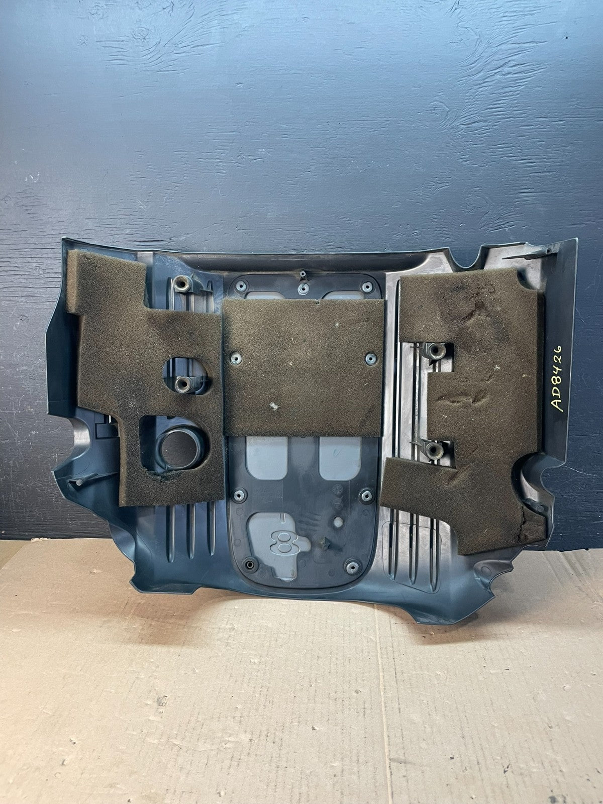 2011 to 2016 Jeep Grand Cherokee 5.7L Hemi Engine Cover Plastic Shield AD8426 DG3