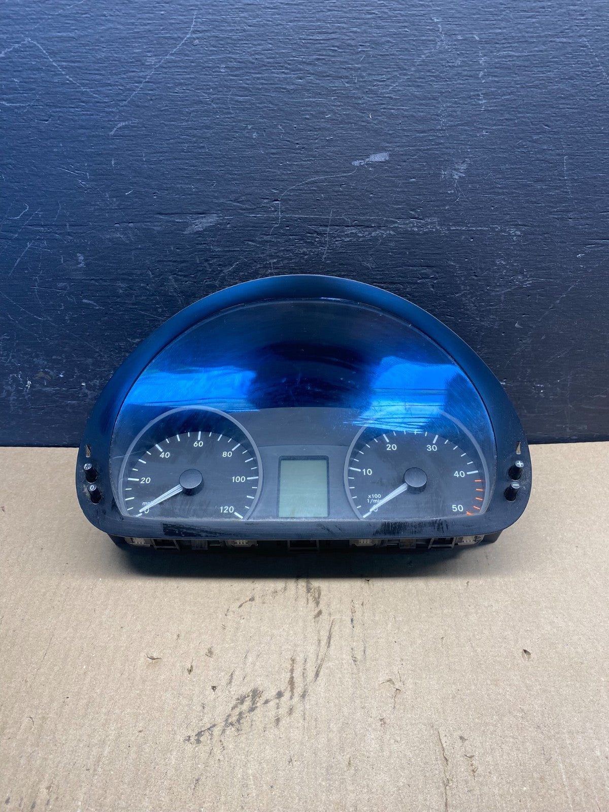 2007 to 2009 Sprinter 2500 3500 Instrument Speedometer Gauge Cluster AC8919 DG0