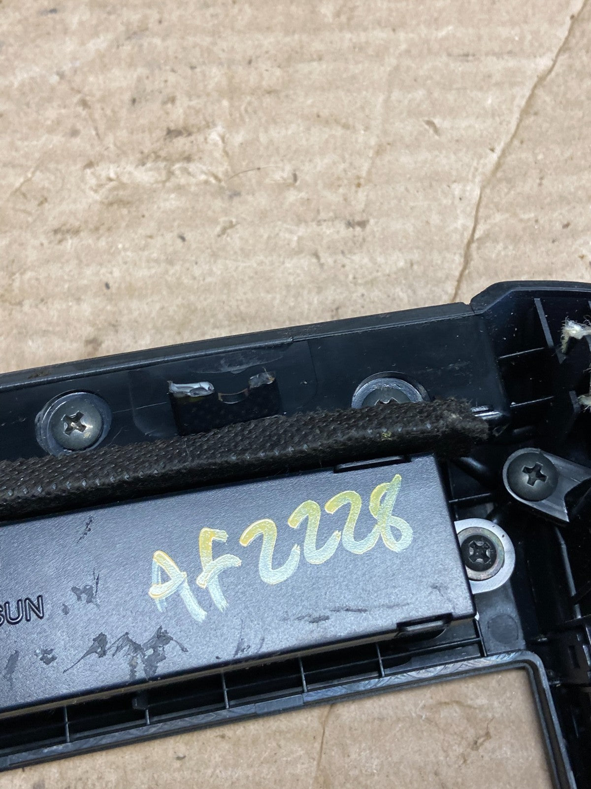 2007 to 2009 Hyundai Santa Fe Center Dashboard Radio Bezel Trim AF2228 DW7