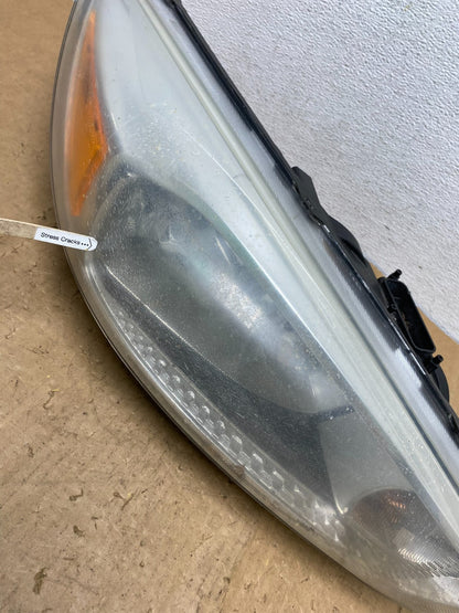 2015-2017 Ford Focus Right Passenger Rh Side Halogen Headlight AD0628 DW3