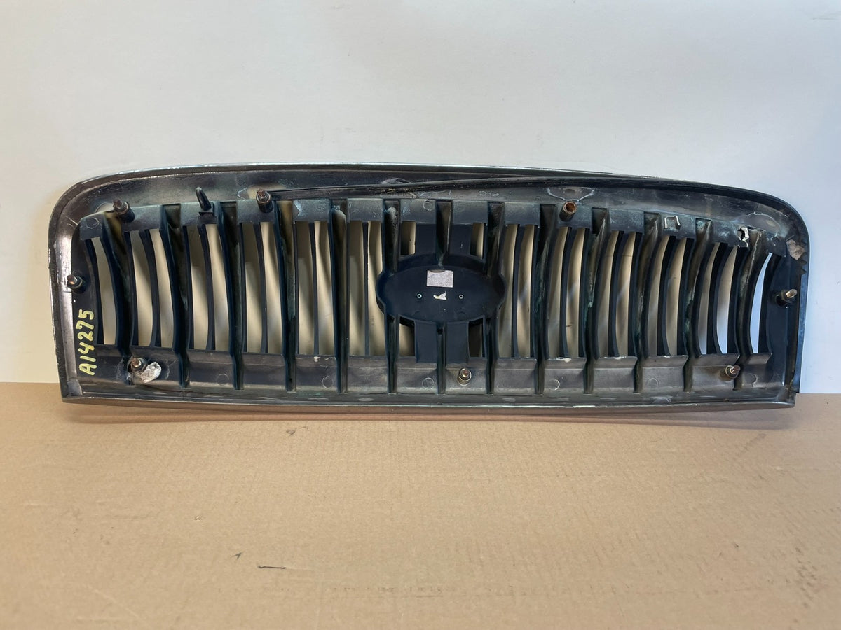 2001 to 2005 Hyundai Sonata Front Upper Grille Grill Bumper AI4275 DG4