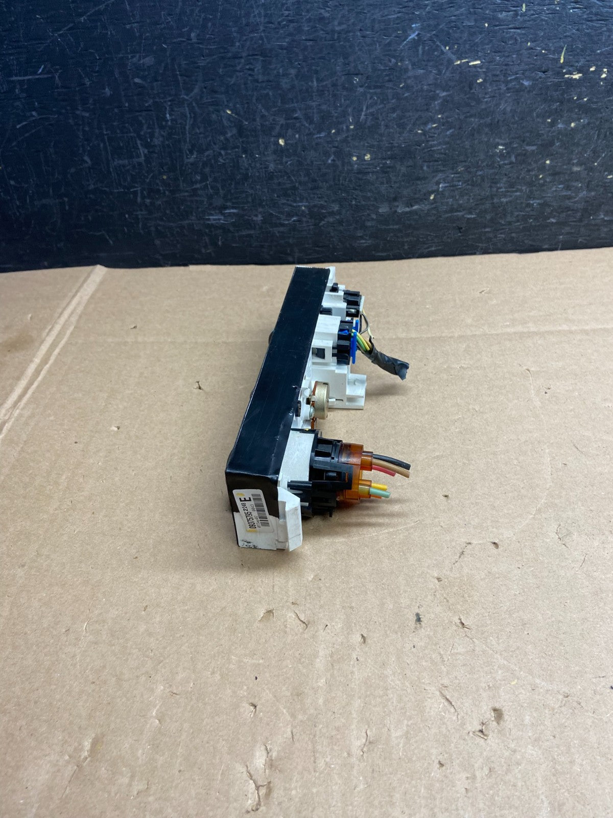 2001 - 2007 GMC Chevrolet Astro Express Climate Control A/C AI6284 DW2