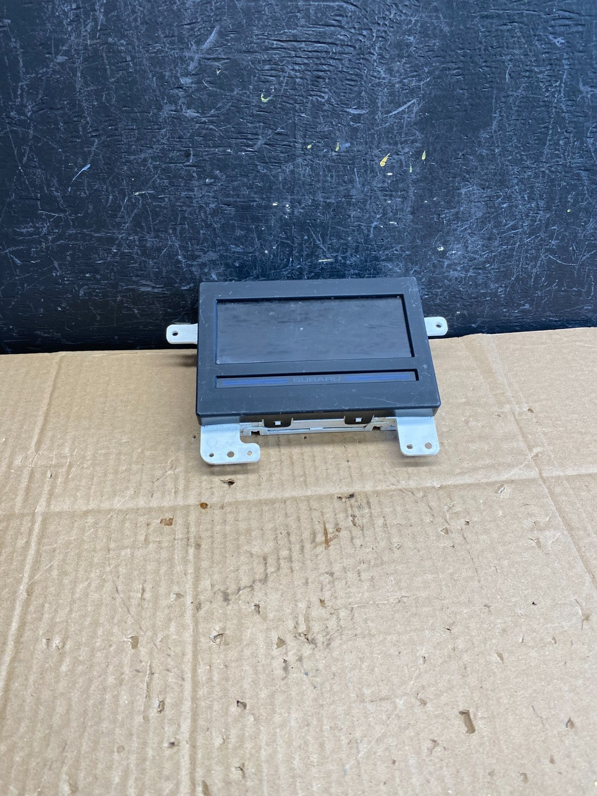 2006 2007 Subaru Tribeca Radio Player Information Screen Display AC9494 DG0