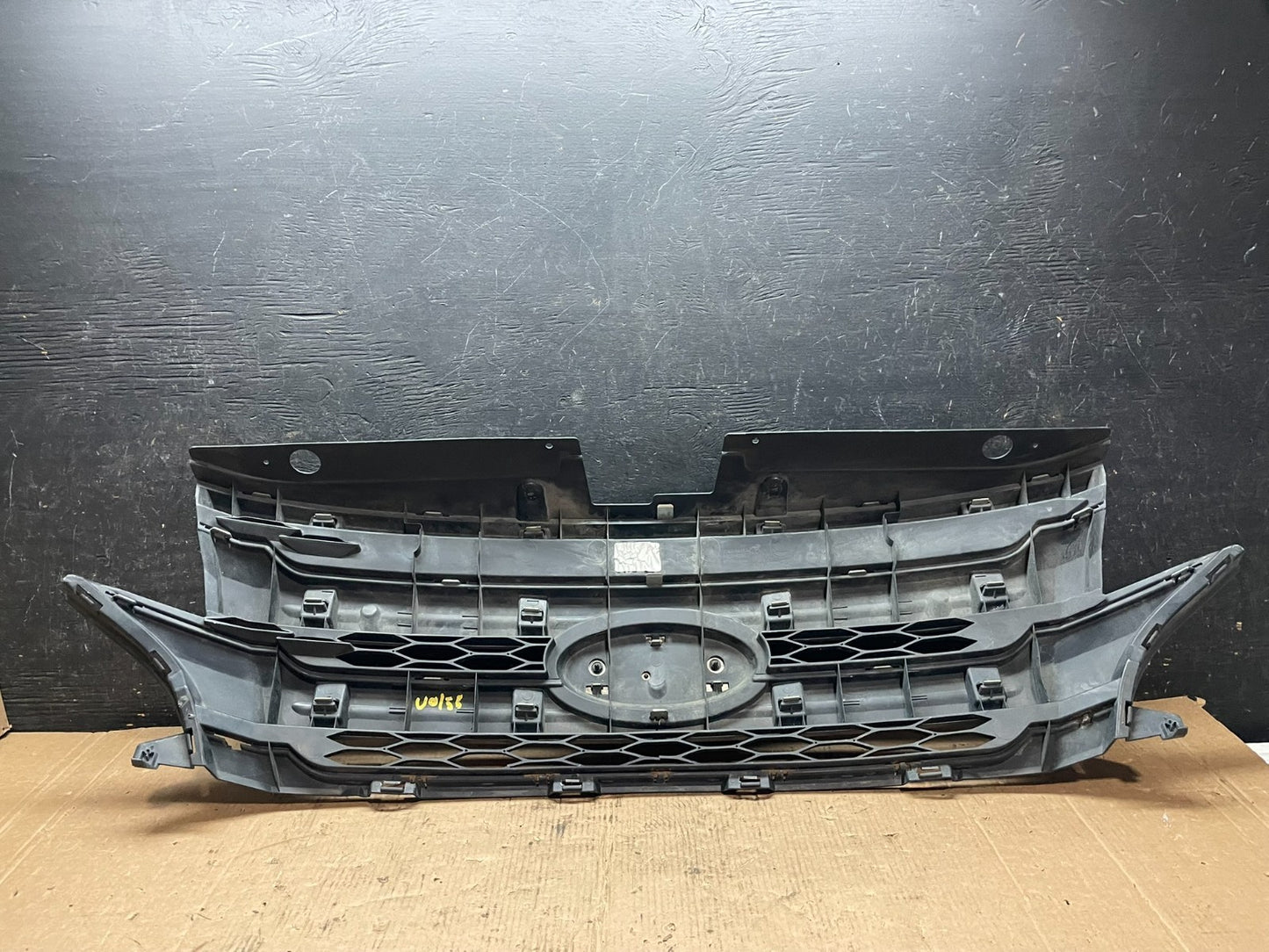 2011 2012 2013 Ford Edge Front Upper Chrome Grille Grill  Oem z5952 DG9