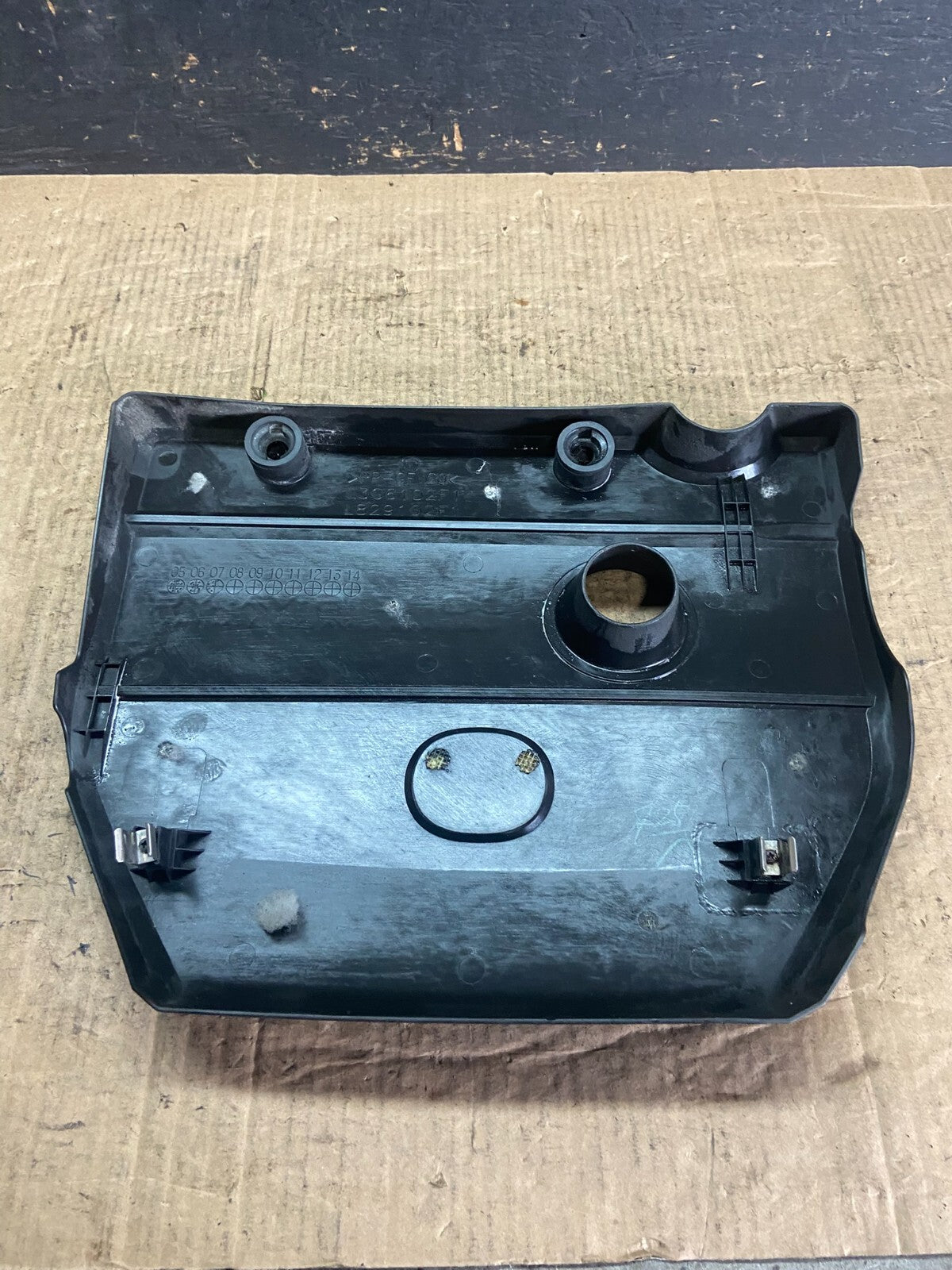 2004 to 2009 Mazda 3 DOHC 16 VALVE Engine Shield Top Cover O3302 PS5