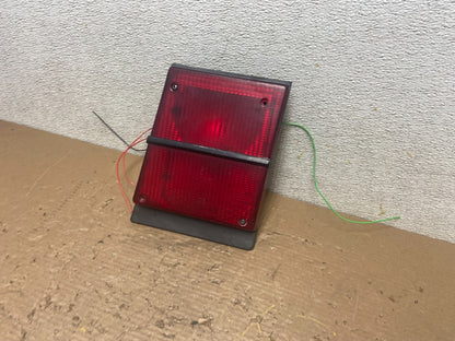 1980 to 1993 Saab 900 Right Passenger RH Side Inner Tail Light r1121 DG1