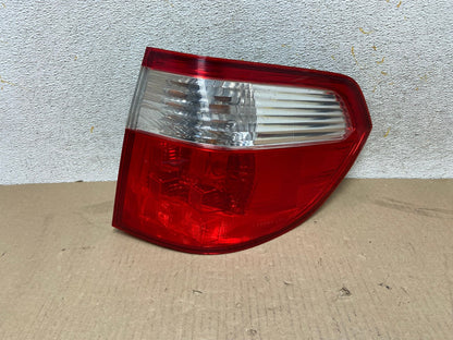 2005 2006 2007 Honda Odyssey Right Passenger RH Side Tail Light AH6778 LK0