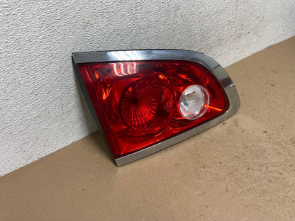 2008 - 2012 Buick Enclave Left Driver Lh Inner Tail Light AF4919 LK2