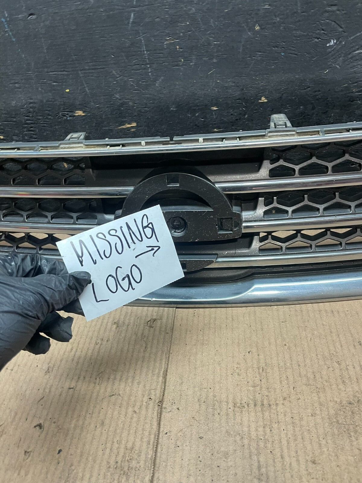 2009 to 2011 Nissan Maxima Front Upper Grill Grille N5666 DG3