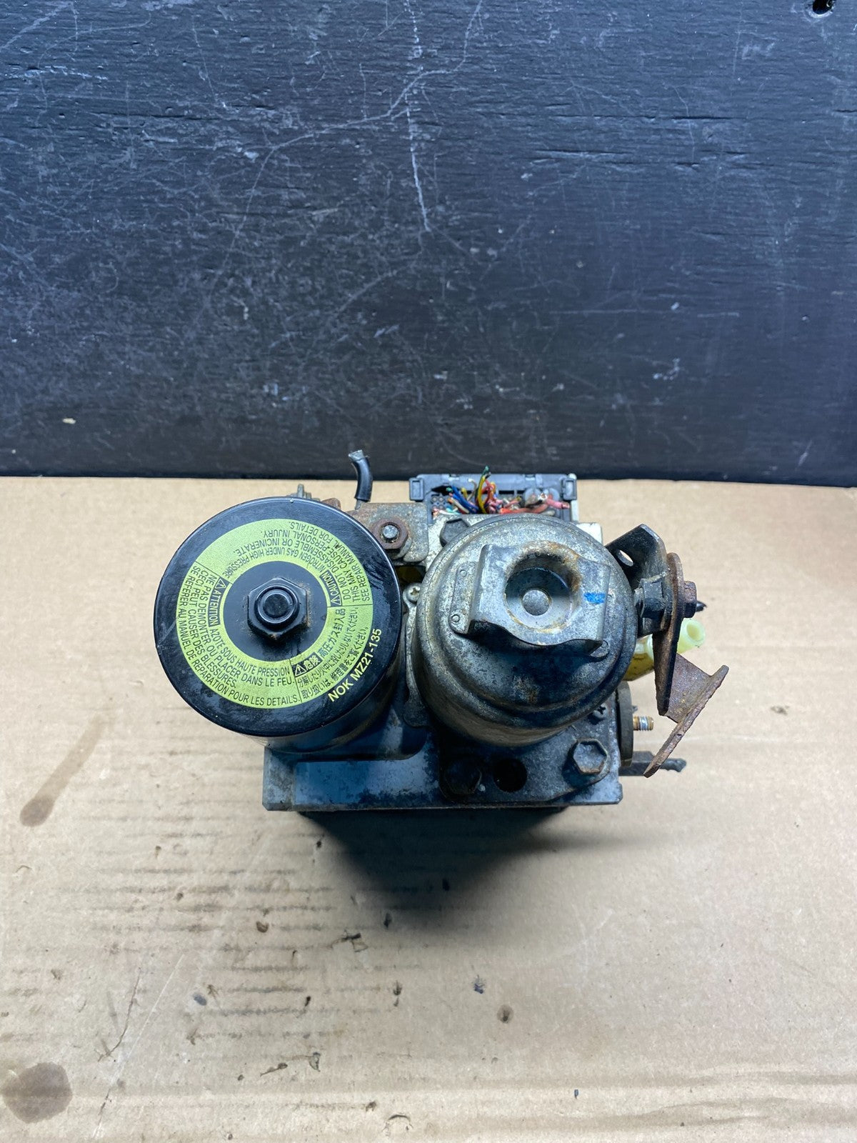 2004 - 2009 Toyota Prius ABS Brake Pump Anti Lock Module AE2235 DW5
