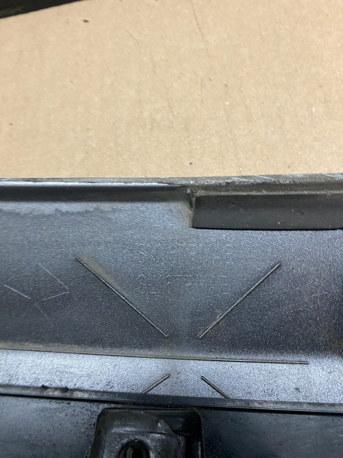2011-2018 Dodge Grand Caravan Rear Tail Gate Trim Molding Panel OEM u7439 DG16