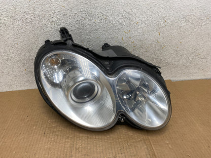 2003-2005 Mercedes Benz W209 CLK CLK350 Right Passenger Xenon Headlight AI65090