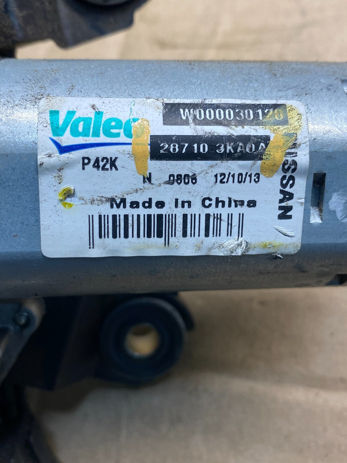2013-2016 Nissan Pathfinder Back Door Rear Wiper Motor Wiper Blade AE8244 DG5