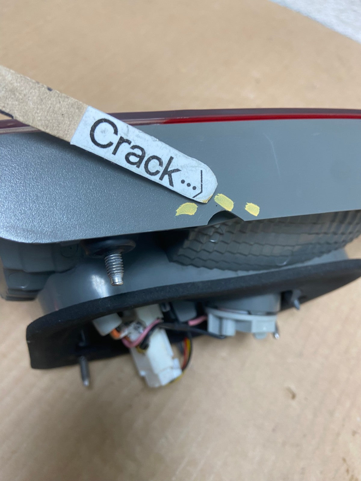 2011 2012 2013 Kia Sorento Right Passenger Inner Tail Light AI6905 LK4