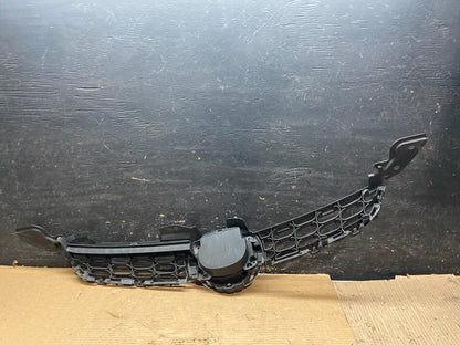 2007 to 2009 Mazda CX-7 Front Bumper Upper Grill Grille OEM V9386 DG6