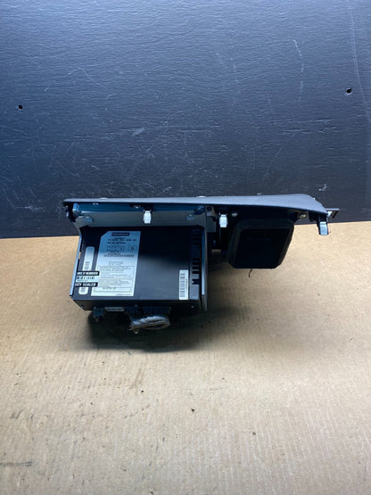 2006 - 2011 Honda Civic Radio AM/FM Climate Control Air Vent Bezel AC6974 DG3