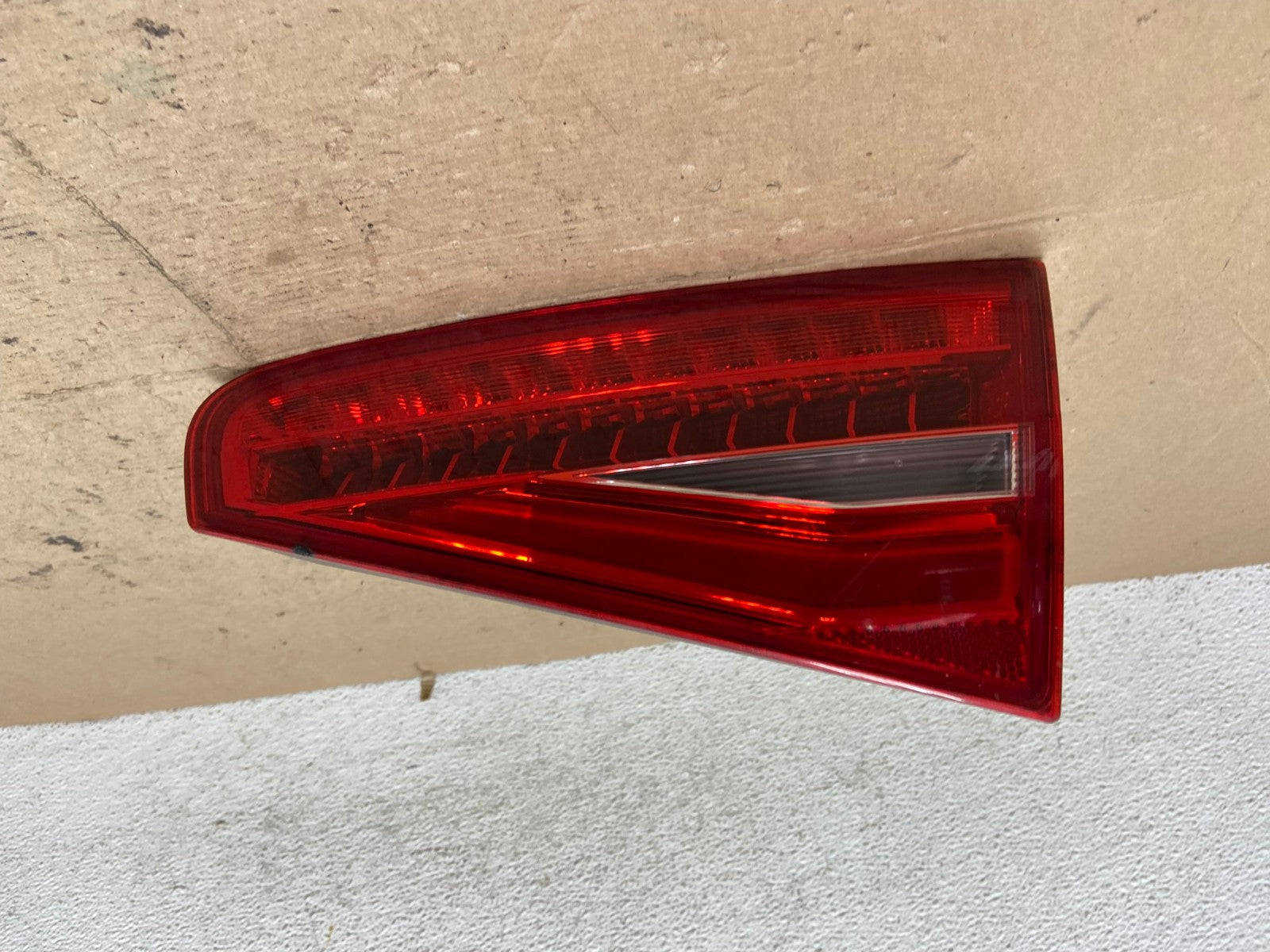 2013-2016 Audi A4 S4 Sedan Right Passenger Rh LED Inner Tail Light AF5704 LK0