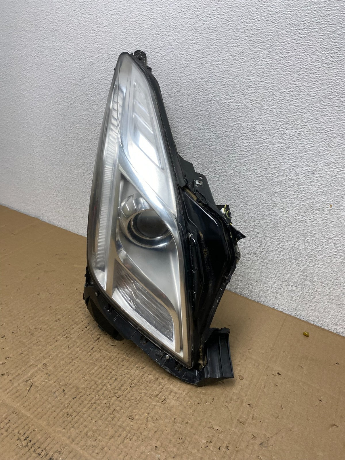 2014-2016 Cadillac XTS Right Passenger RH AFS Xenon HID Headlight OEM AC3999 DW1