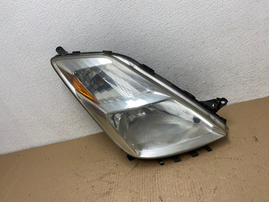 2004-2005 Toyota Prius Right Passenger RH Halogen Headlight AF3158 LK0