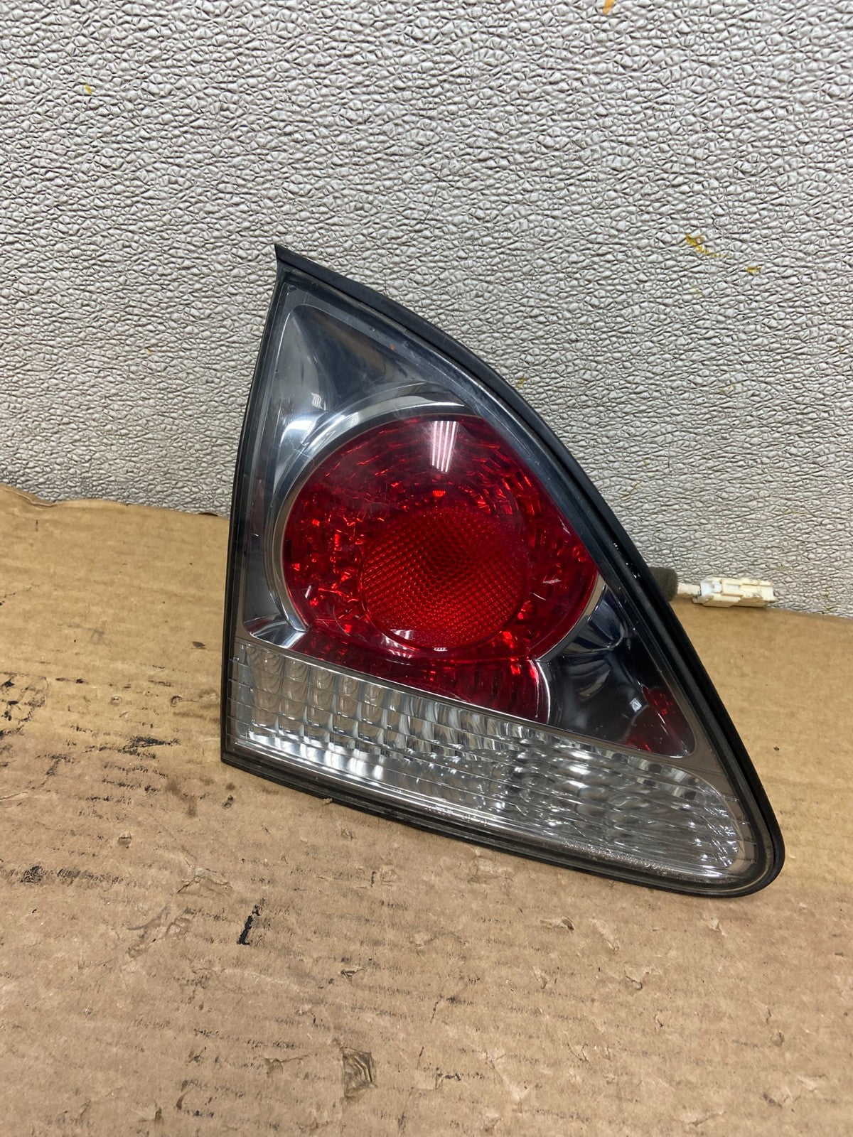 2000-2003 Lexus Rx300 Left Driver Lh Side Rear Inner Tail Light Oem AB5244 LK0