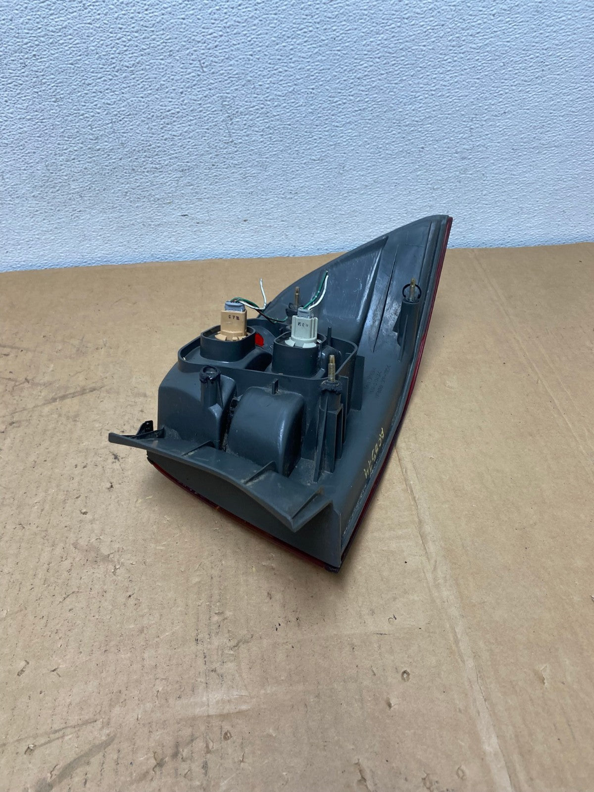1997 1998 1999 Lexus ES300 Left Driver LH Side Tail Light AC8574 LK4