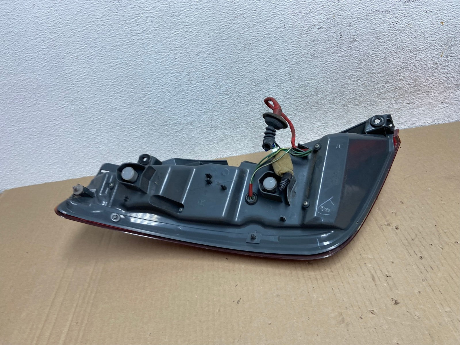 2006 to 2007 Nissan Murano Right Passenger Rh Side Tail Light AE9479 LK4
