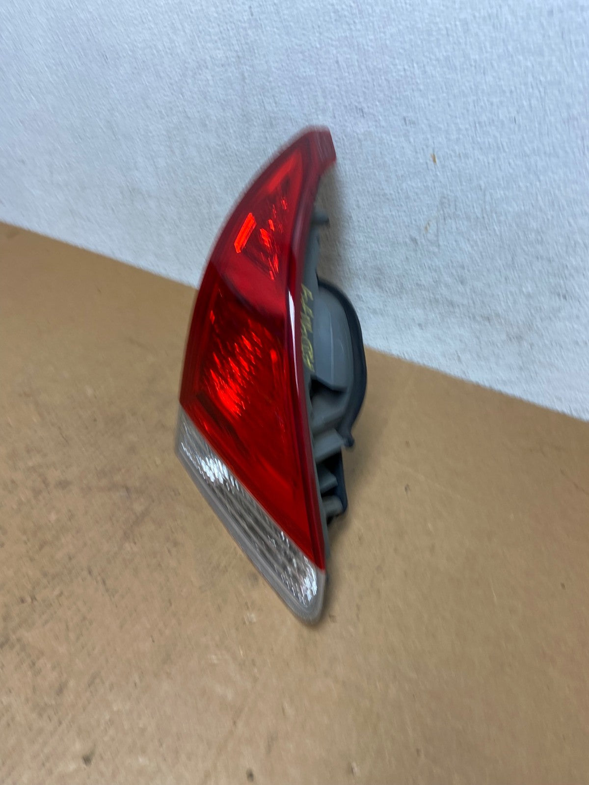 2009 to 2012 Toyota Venza Left Driver LH Side Inner Tail Light AD9179 LK1