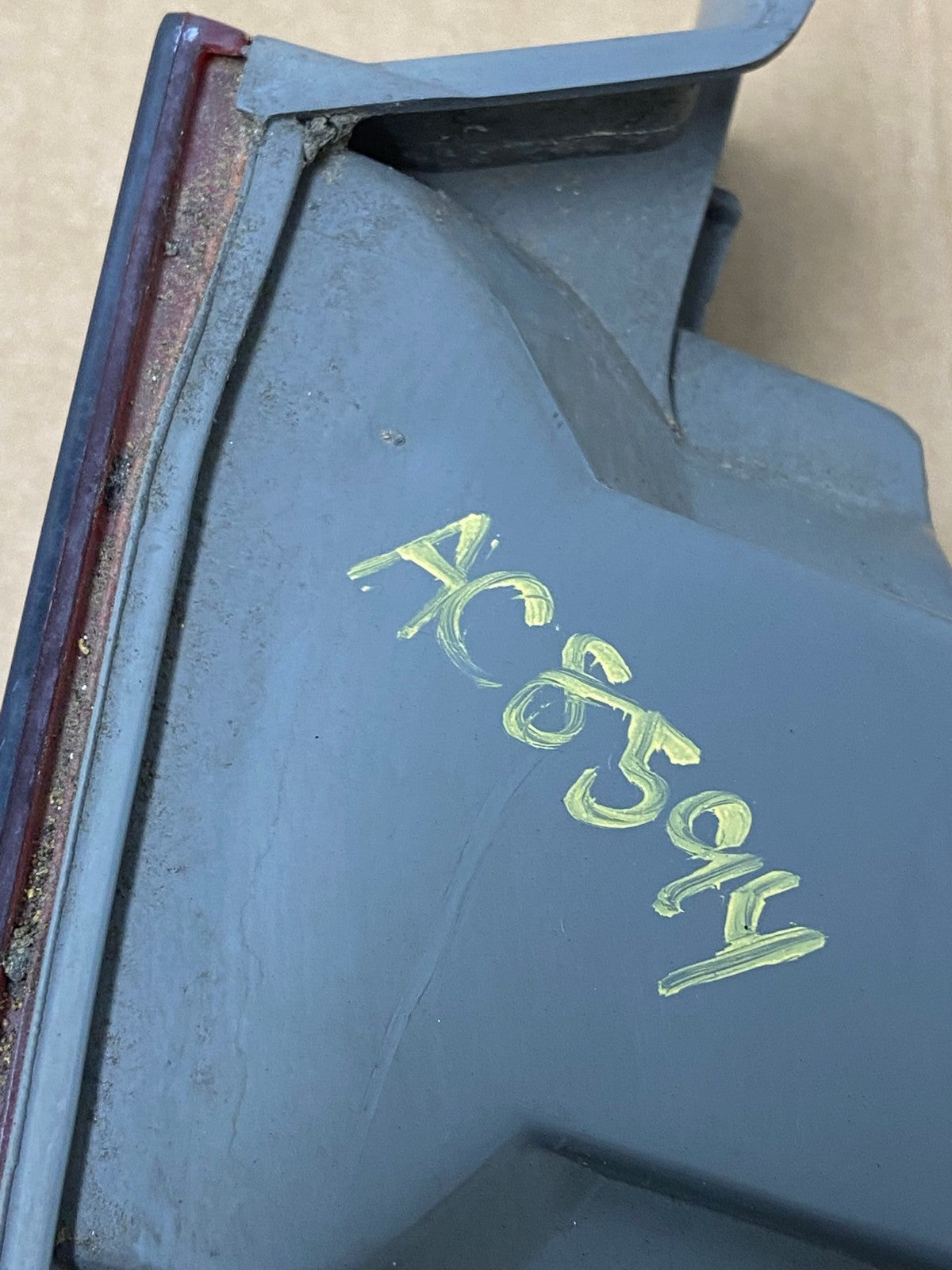 1997 1998 1999 Toyota Camry Tail Light Right Passenger Rh Side AC8594 LK6