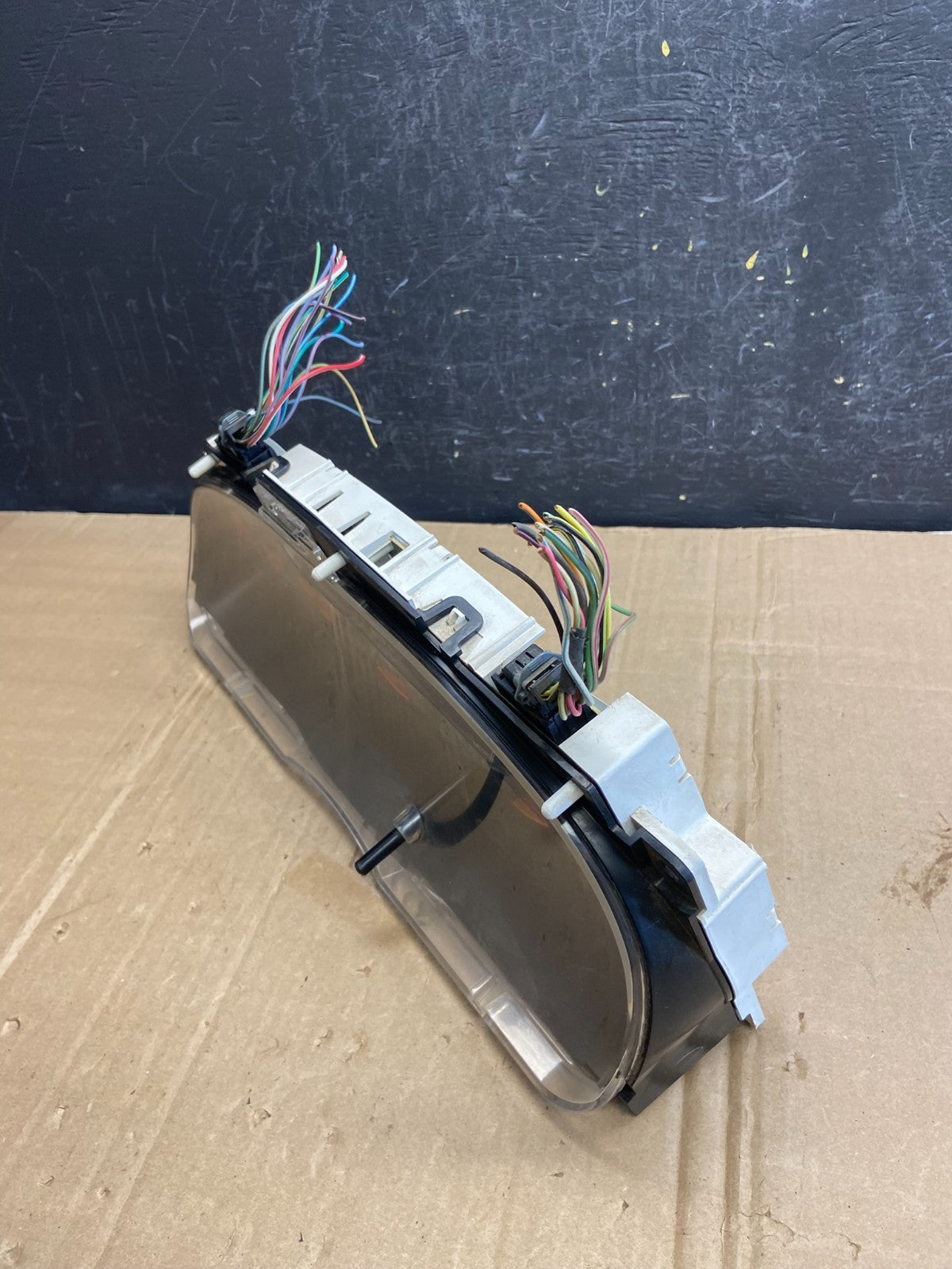 2006 Ford E350 Gauge Speedometer Cluster ad7146 DG4