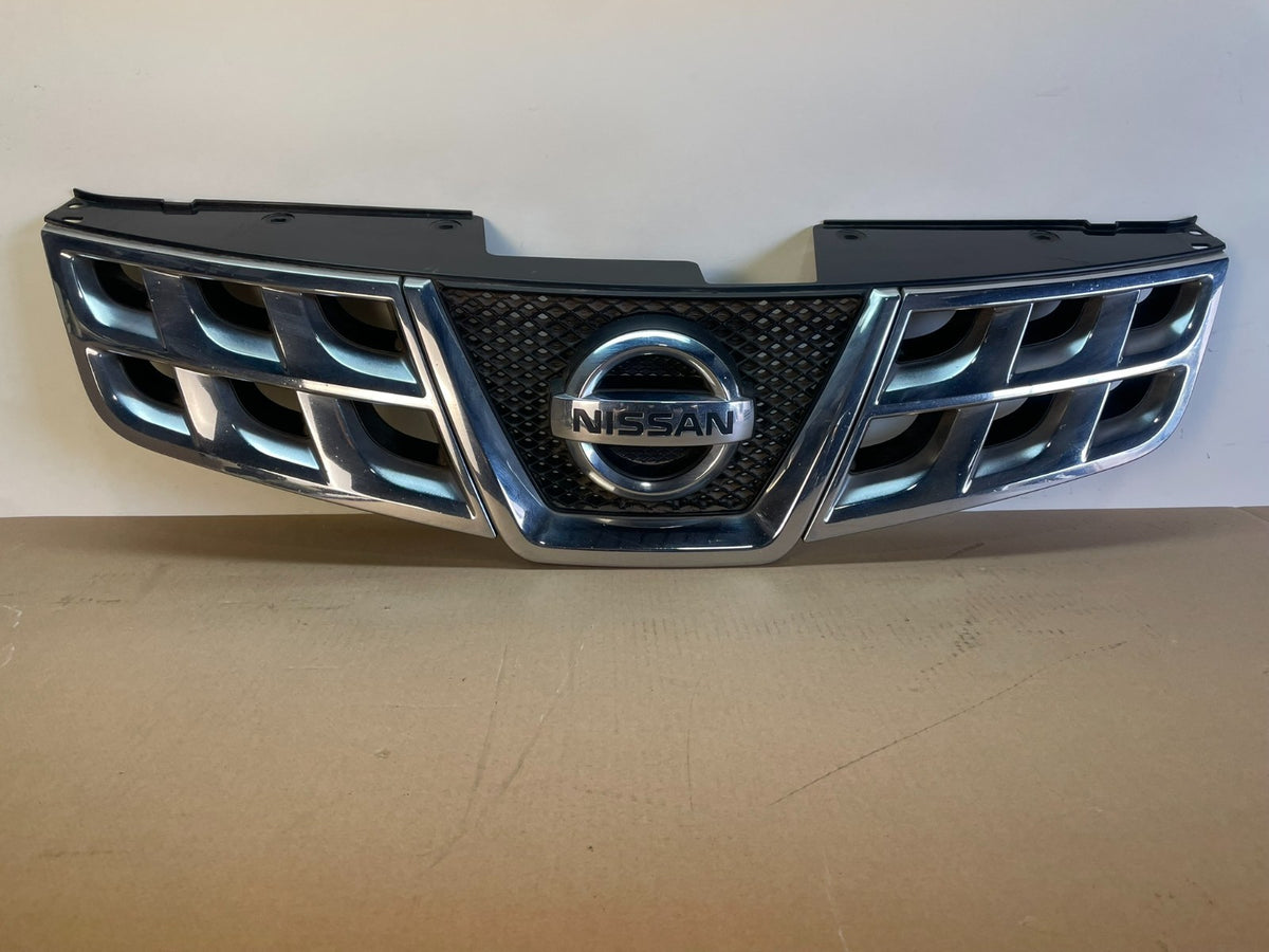 2011 to 2015 Nissan Rogue Front Upper Chrome Grill Grille ai4235 DG0