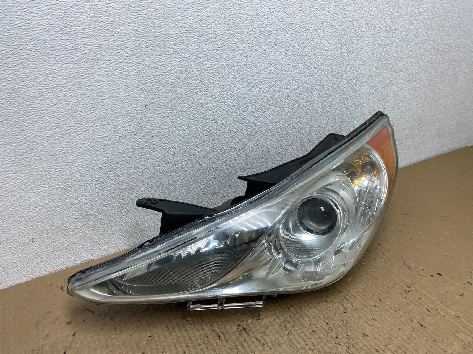 2011 - 2014 Hyundai Sonata Left Driver Lh Side Headlight Halogen AC5523 DW2