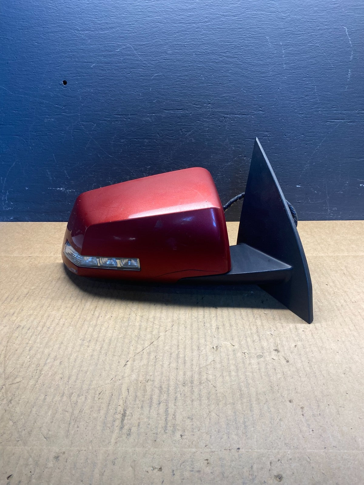 2009 to 2017 GMC Acadia Right Passenger Door Mirror AC2851 DW0