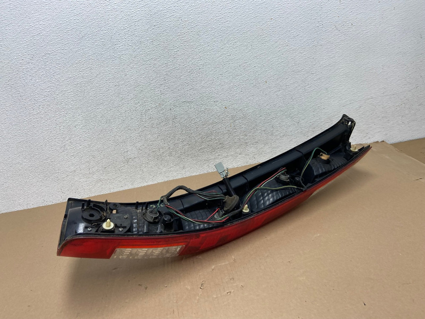 2005 to 2006 Honda Cr-v Crv Left Driver LH Tail Light AE7163 LK4