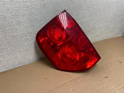 2003 2004 2005 Honda Pilot Left Driver LH Side Tail Light AB1289 LK2