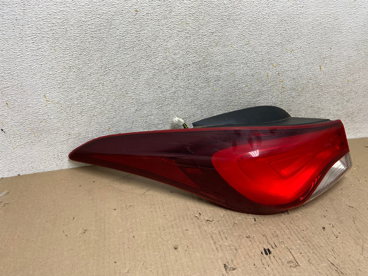 2014 2015 2016 Hyundai Elantra Sedan Left Driver LH Tail Light AH7703 LK1