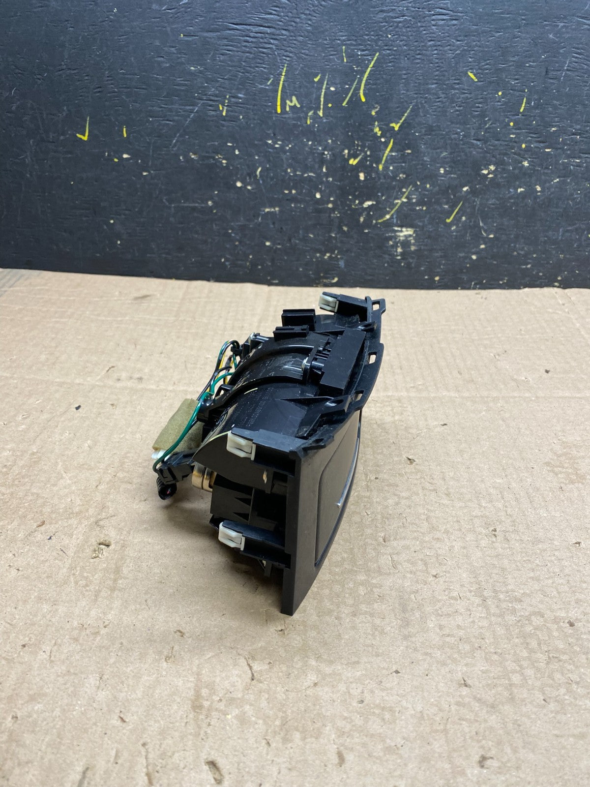 2009 to 2014 Infiniti FX35 FX50 Dashboard Center Console Storage Z0060 DG2