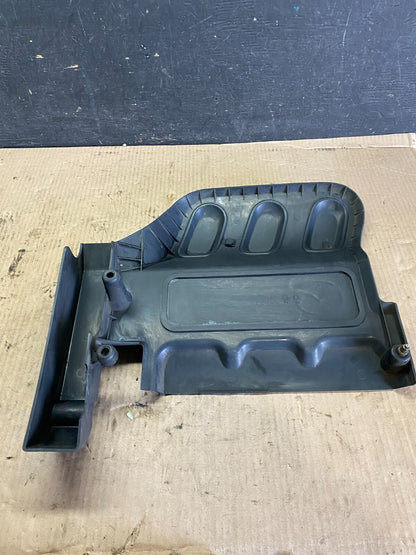 2001 to 2004 Mazda Tribute  DOHC 24 VALVE Engine Shield Top Cover L9425 PS5