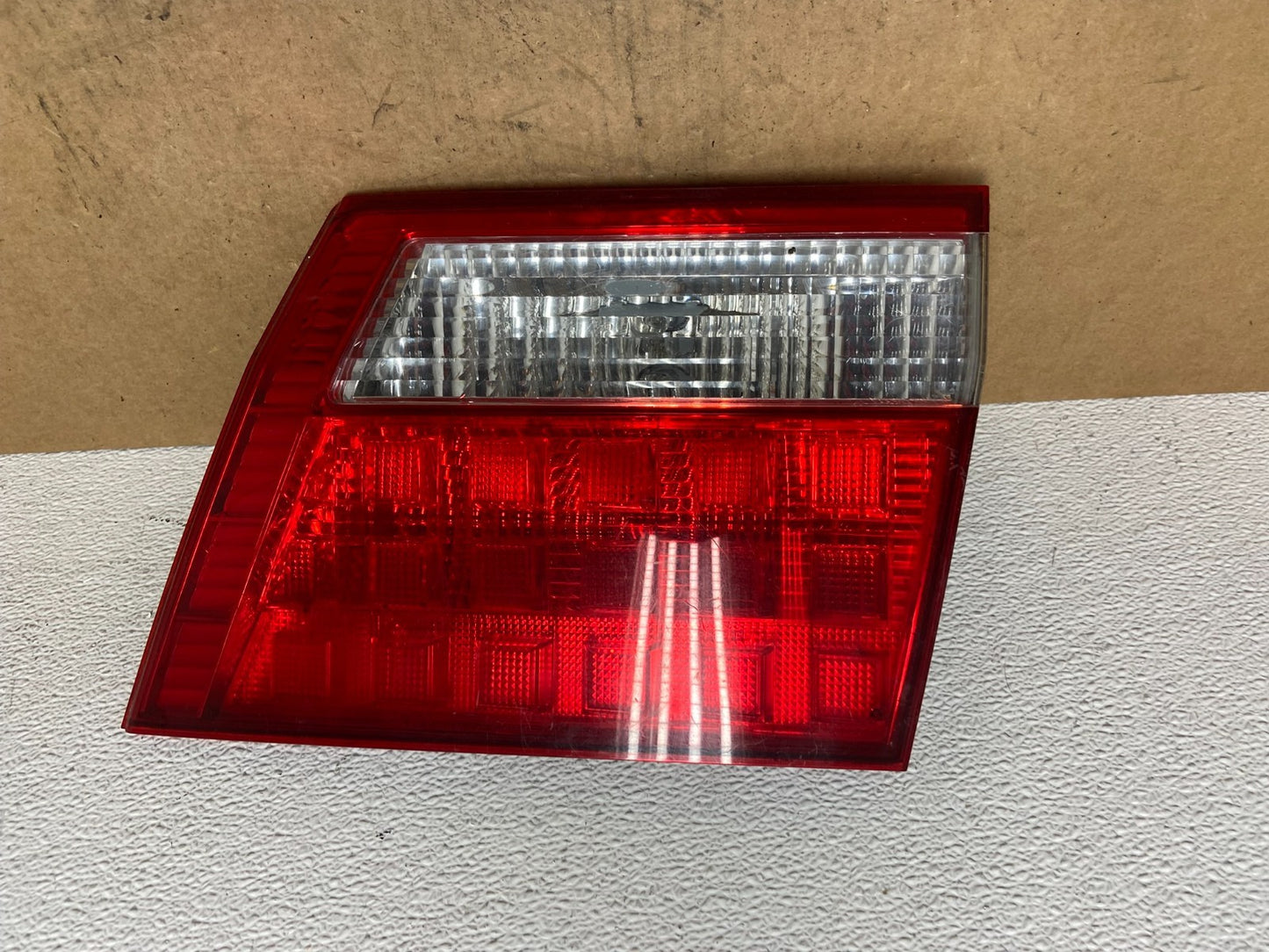 2005 2006 2007 Honda Odyssey Inner Right Passenger RH Tail Light AC3152 DW0